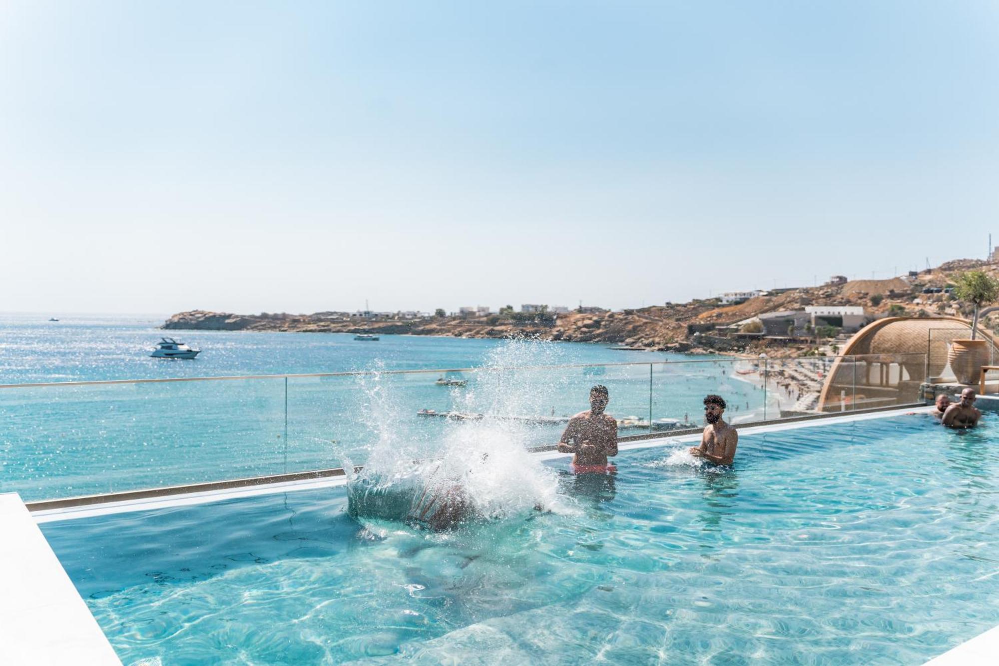 New Paradise Beach Resort - Adults Only מראה חיצוני תמונה