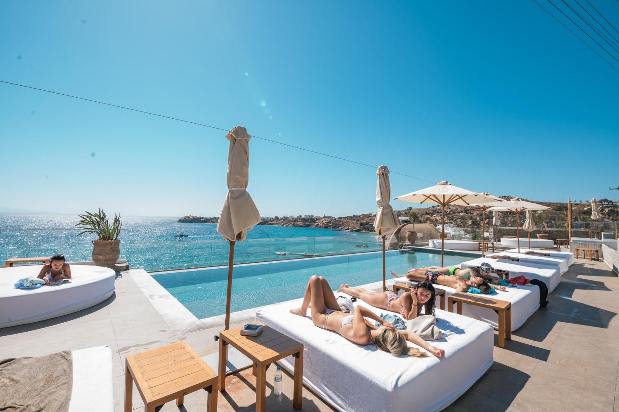 New Paradise Beach Resort - Adults Only מראה חיצוני תמונה